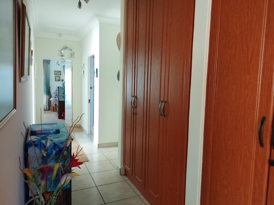 2 Bedroom Property for Sale in Reebok Western Cape